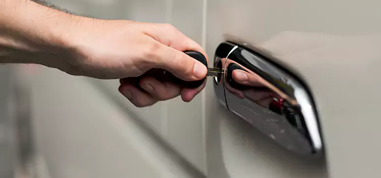 Why Choose Our Auto Locksmith Team in Okemos, MI?